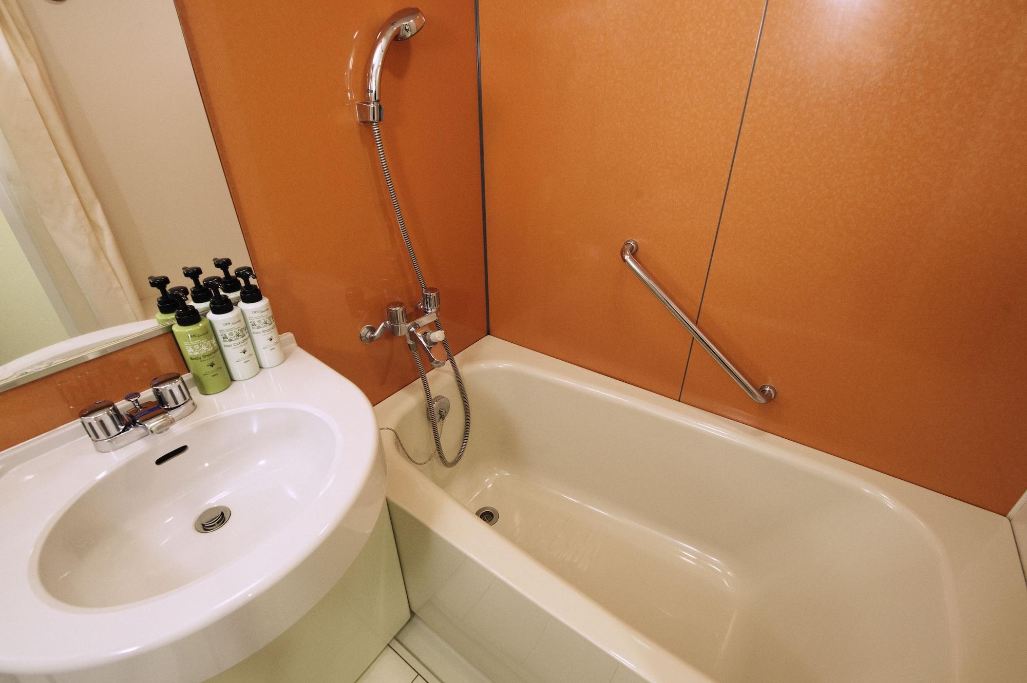 Comfort Inn Niigata Chuo Inter Экстерьер фото